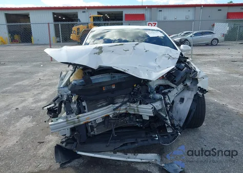 2015 Ford Fusion Hybrid Titanium из США, поврежденный, VIN 3FA6P0RU8FR123653